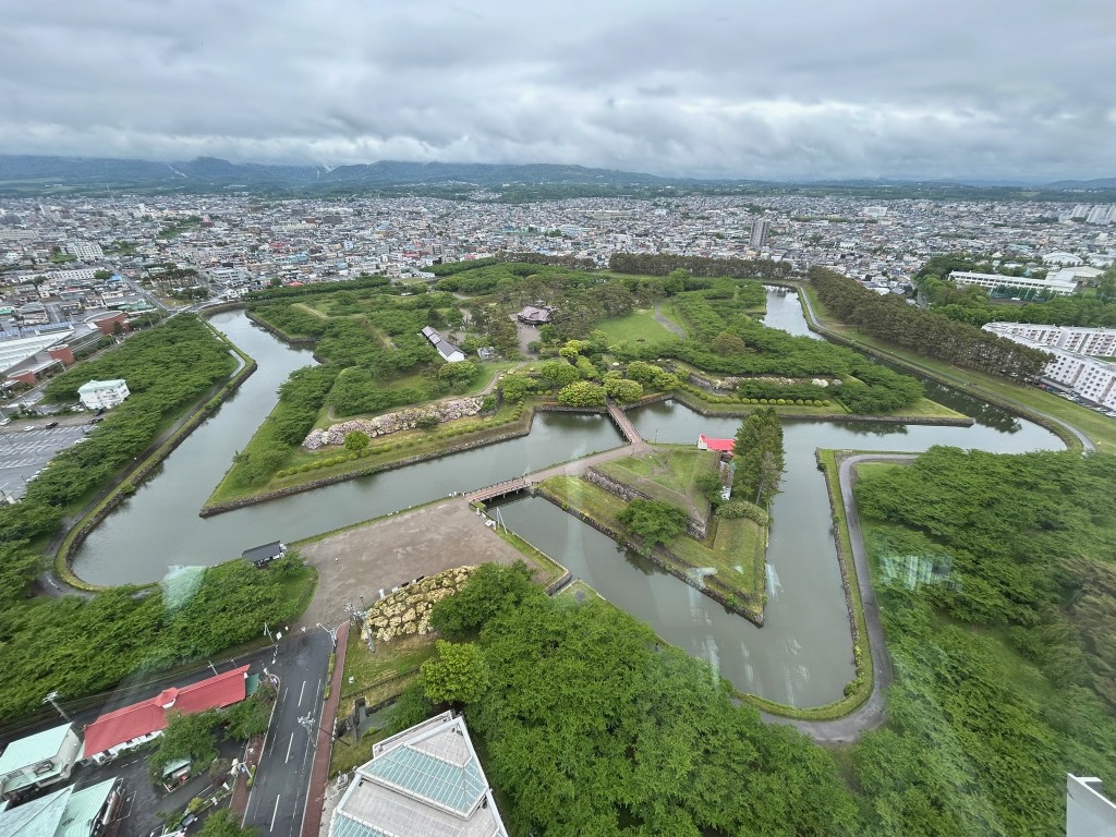 五稜郭。